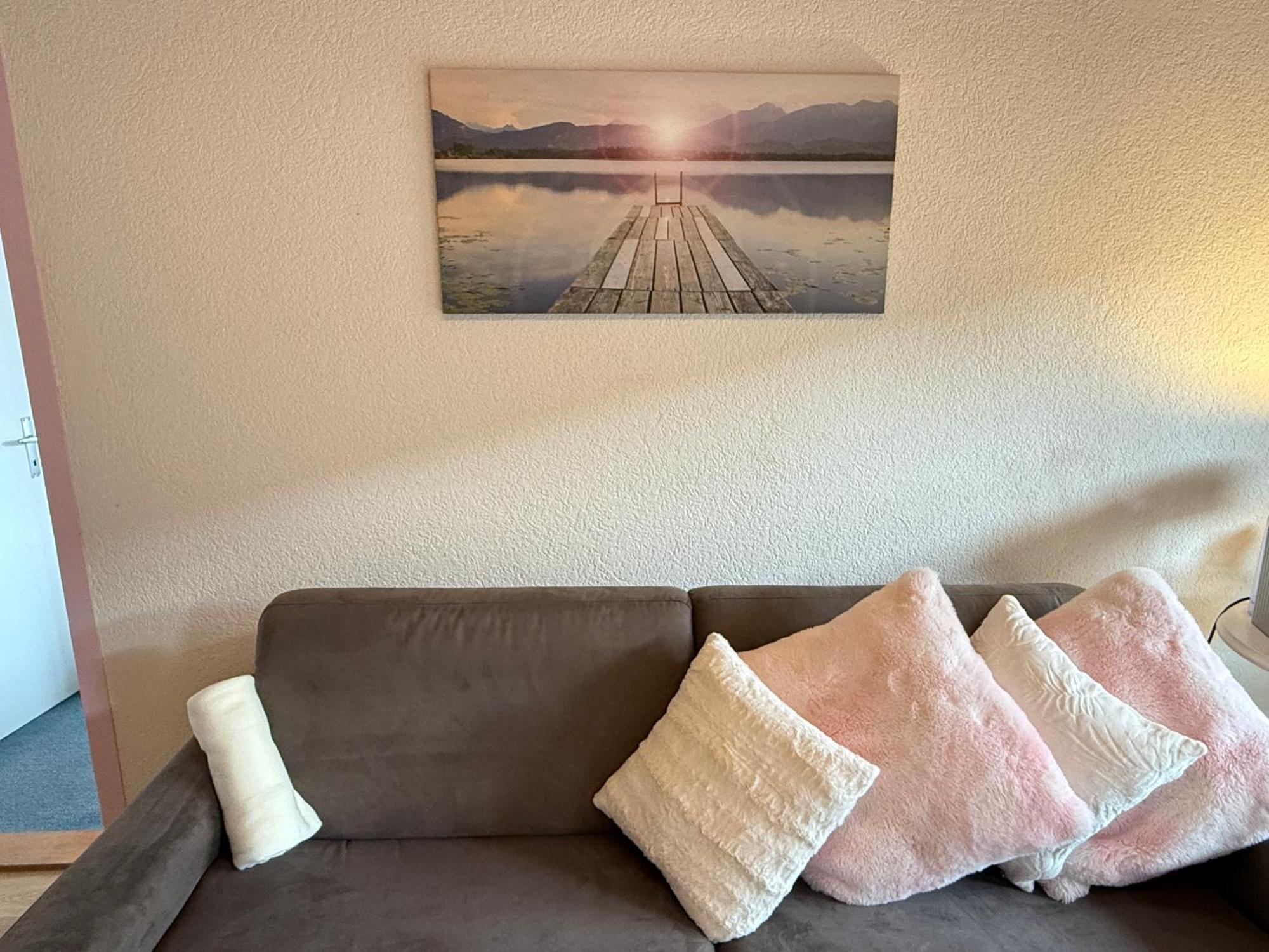 Eva'S Seeblick Krattigen Room photo